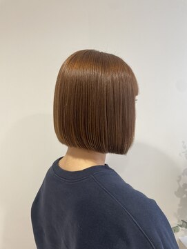 ヒルネ(hirune) コンパクトミニボブ