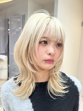 ロンド レア 天神大名店(Lond Le’a) イヤリングカラー/外ハネボブ /縮毛矯正/レイヤーボブ/艶髪