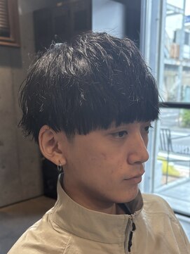 ニゲラ 町田(NIGELA) マッシュ×シャドウパーマ