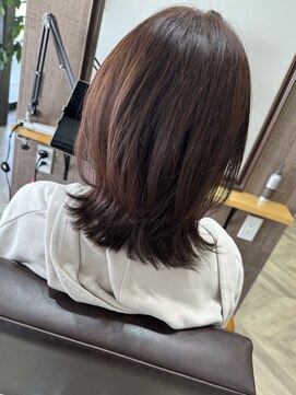 ルアナ(Luana) ミディアムウルフ