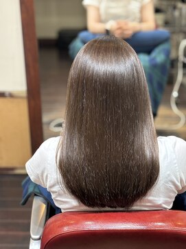 ウニヘアー(uni hair) カラーも楽しむツヤ感ヘア