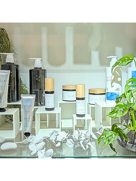 ヘッドスパサロングリーン(green) お悩みに合わせたヘアケアアイテムをご用意しています