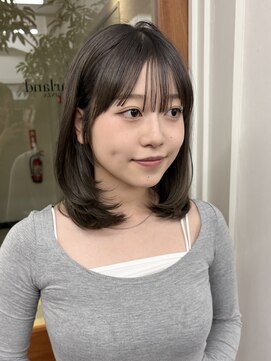 ガーランドギンザ(Garland Ginza) ミディアムレイヤーレイヤーカット20代30代