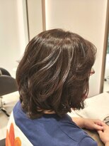 アンベリールフルー(EMBELLIR fleur)&nbsp;AVEDAカラーで透明感のある大人のツヤ髪スタイル