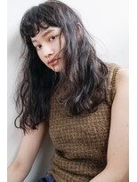 ナヌーク シブヤ(nanuk shibuya)&nbsp;【nanuk＊sano】雰囲気のあるウェービーロング