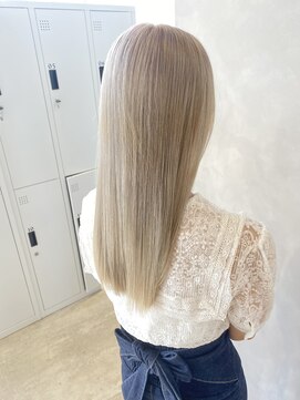 エイト ヘアサロン 渋谷本店(EIGHT) ホワイトカラー