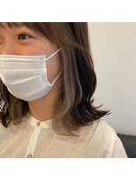 マァロ(malo.)&nbsp;イヤリングカラー　ミルクティーベージュ