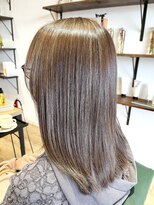 サラ(sarah)&nbsp;グレージュ/ハイライトカラー