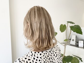 リアン バイ ヘアー(Lien by hair)の写真/【口コミ高評価サロン】<宇都宮市>アディクシーetcトレンドカラーを豊富に取揃え。ヘアカタ掲載stylist在籍