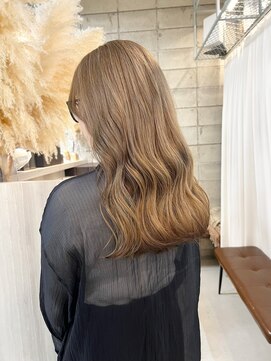 アシアト(ashiato) ハイトーン×裾カラー