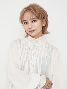 オンク 新宿(onk) 黒髪/グレーベージュ/レイヤーロング/前髪パーマ[新宿駅]