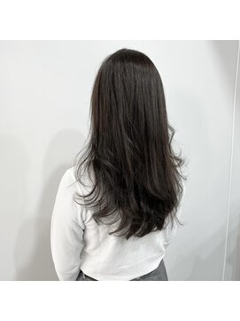 チーク(CHiiK) グレージュ