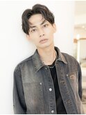モテるメンズ波巻きツーブロック韓国風黒髪マッシュパーマウルフ
