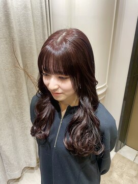 ルアナ 梅田店(Luana) ワインレッド