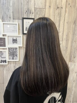 フィアート ヘアドレッシング サロン(Fiato Hairdressing Salon) ナチュラルハイライト