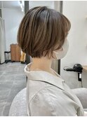 大人可愛い丸みショートボブ