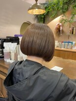 ザトエル 栄(THE TOEL) ミルクティーベージュ髪質改善カラーミニボブショートボブ