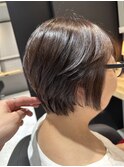 ショートボブ