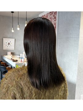 ルーブル(LOUVRE) 【Hitomi】ナチュラルモード　ロング艶髪ケアストレート