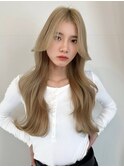 大人可愛い20代30代40代小顔ワンサイドショートボブ丸み前下がり