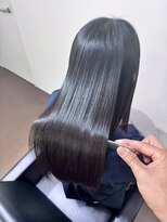 イオエ 三宮(ioe)&nbsp;黒髪/髪質改善/暗髪カラー/艶カラー/小顔ヘア/縮毛矯正