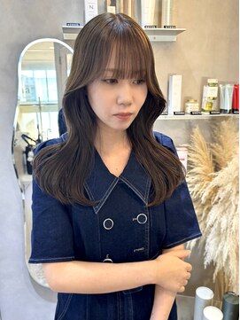 ジーナ 天神(Zina) 韓国ヘア/レイヤーカット/顔周りカット/グレージュカラー