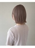 やわらかなミルクティーベージュ