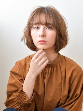 クラン(CLAN) 大人可愛い小顔ショートボブ