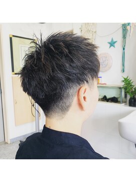 ヘアーデザイン ピニック(hair design P2C) マッシュショート&ツーブロック