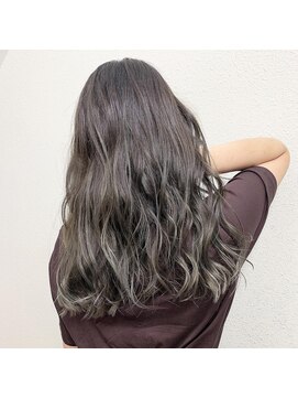 アウルム 下北沢(aurum) 【ロング】グレーシルバー