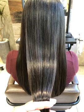 トルネード(TORNADO) 外国人風赤味無し 極細ハイライトグレージュセミロング赤味除去