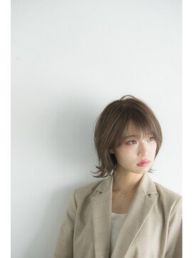 ミエルヘアーエスト 新宿店(mielhair est) グレージュ×外ハネミディ【新宿】