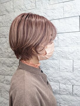 ラヴリア カミツ(LOVERIA KAMITSU) ショートカット