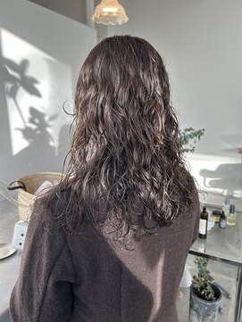 フィル(fil) ロングパーマ