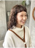 ミディアムウェーブパーマ　くせ毛風パーマくるくる　スパイラル
