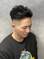 リプレイ 草津店(RIPLAY)&nbsp;ダークアッシュ/アッシュブラック/カルマパーマ/ベリーショート