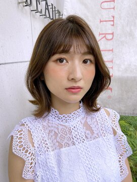 ビュートリアム 広尾(BEAUTRIUM) 広尾　恵比寿　白金　ミディアムヘア　くびれヘア　３０代