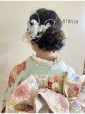 ルーズアップシニヨン