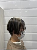ショートボブ
