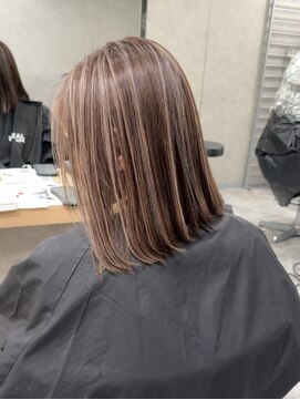 レディアル 大宮(REDEAL ope.) 【ハイライト】ベージュハイライトバレイヤージュ