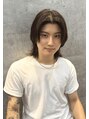 アンダーバーホワイト 鳳店(_WHITE) 藤田 唯生
