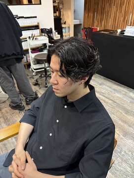 メール(Mer...) ☆フェザーパーマ/センターパート/刈り上げなし☆横山飛翔