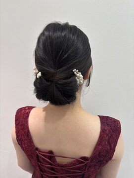 【ヘアセット】上品シニョン