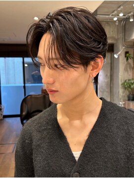 ポーチバイハニー オモテサンドウ(PORCH by HONEY omotesando) フェザーパーマフェザーショート毛流れセンターパート韓国ヘア