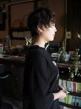 床の間 ショート×パーマ