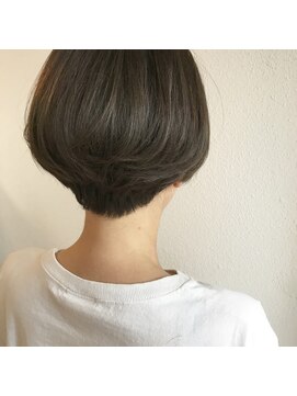 クラッチ (Klutch) 大人shortボブ