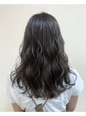 暗髪ハイライトグレージュ