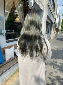 チャプター 問屋町(chapter) ケアブリーチオリーブグレージュカラーレイヤーカット韓国ヘア