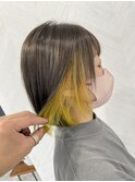 グレージュ×インナーカラーイエロー