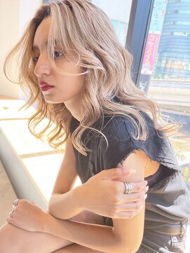 アルバム 池袋(ALBUM) 外巻き秋ヘア_チェリーブラウンフェミニンロング_49315